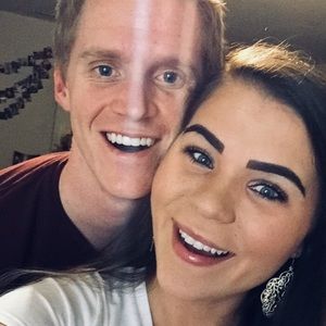 Meet your Posher, Emillie